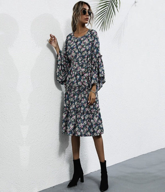 Round Neck Long Sleeve Floral Pleated Dress